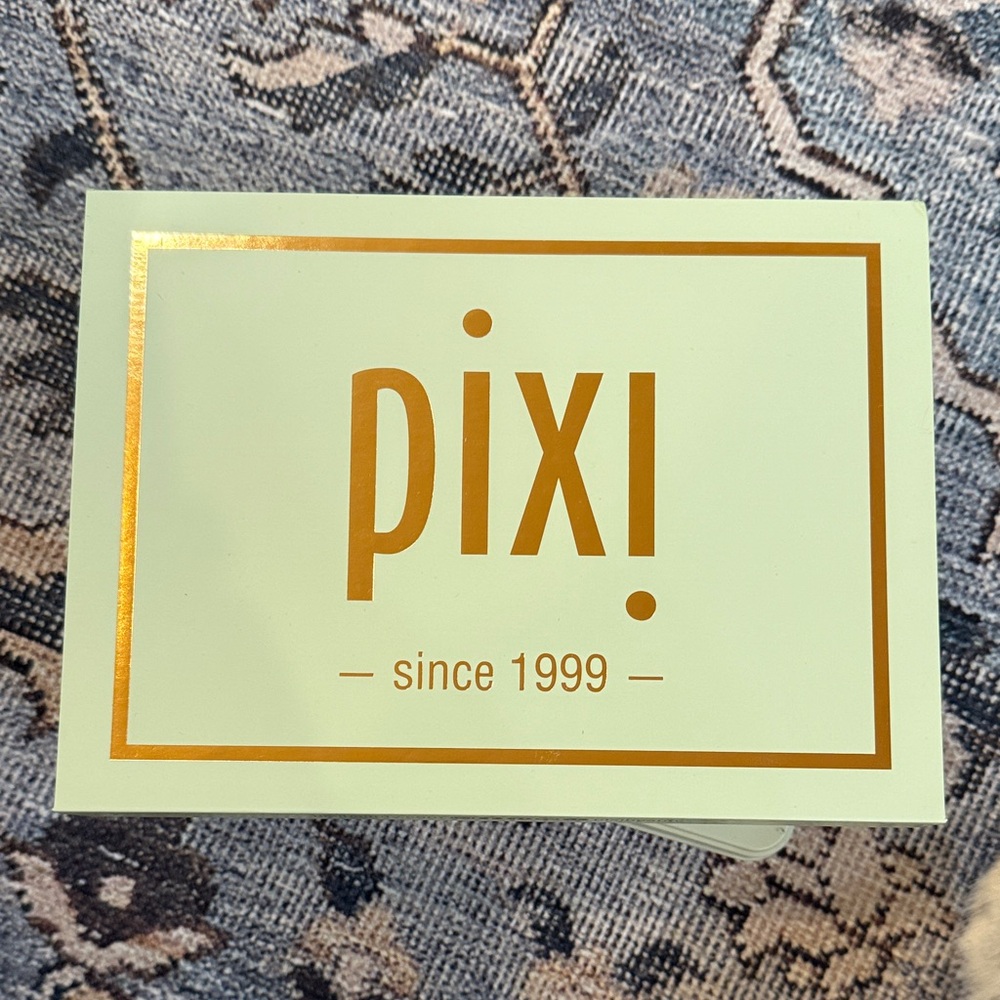 Pixi Mint Green Box with Gold Lettering
